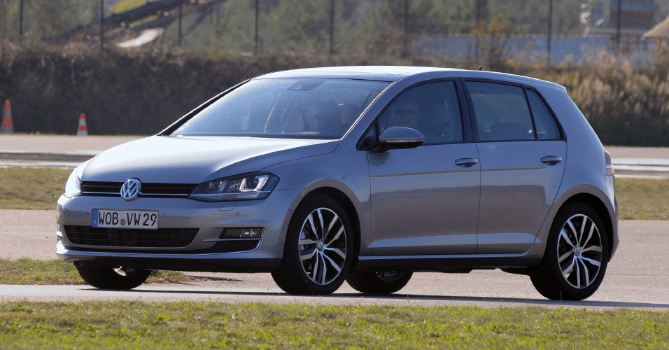 vw-golf-highline-tsi-bluemotion-1378584629579_956x500.png