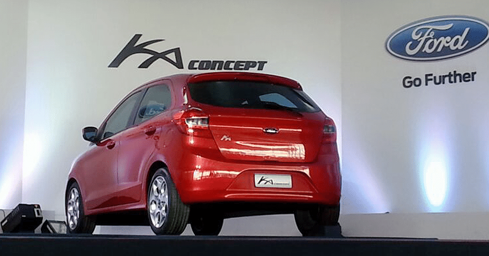 http://imguol.com/c/entretenimento/2013/11/13/traseira-do-novo-ford-ka-concept-usa-elementos-comuns-ao-modelo-e-a-rivais-como-volkswagen-gol-e-chevrolet-onix-1384356928729_956x500.png