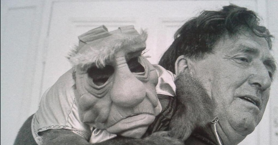 Veja fotos do macaco que quase"interpretou" o mestre Yoda em"Star Wars" Notícias UOL Cinema Aparador Sala De Jantar Moderno ~ Veja fotos do macaco que quase"interpretou" o mestre Yoda em"Star Wars" Notícias UOL Cinema