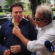 Silvio Santos ganha pijama de Otávio Mesquita e o veste no meio da rua - Reprodução/Instagram