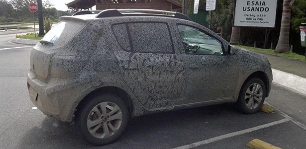 [Imagem: renault-sandero-stepway-camuflado-139577...15x300.jpg]