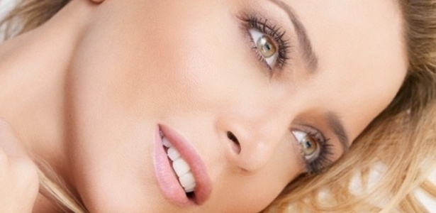 A linda e talentosa Christine Fernandes estará na próxima novela da Record