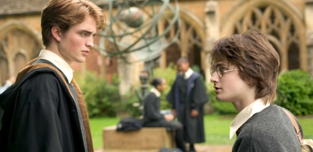 Robert Pattinson e Daniel Radcliffe em cena de "Harry Potter e o Cálice de Fogo" (2005)