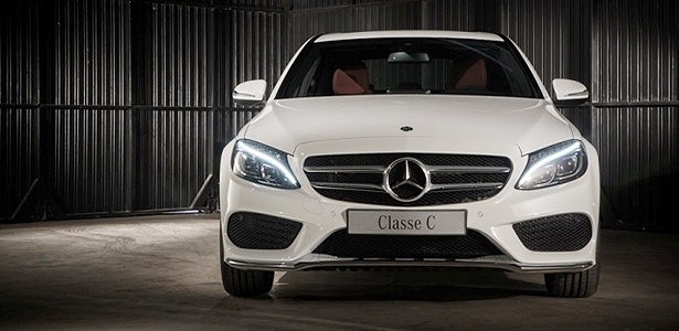 (W205): Mercedes chama 23 unidades do C200 por cinto que pode se soltar Mercedes-benz-classe-c-2015-1407946590412_615x300