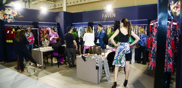 Estande da marca Faven, no Salão de Negócios do 15º Minas Trend, em Belo Horizonte