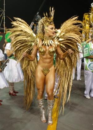 13fev2015---a-musa-da-escola-de-samba-mancha-verde-juliana-salimeni-desfilou-com-minusculo-tapa-sexo-1423878345533_300x420.jpg