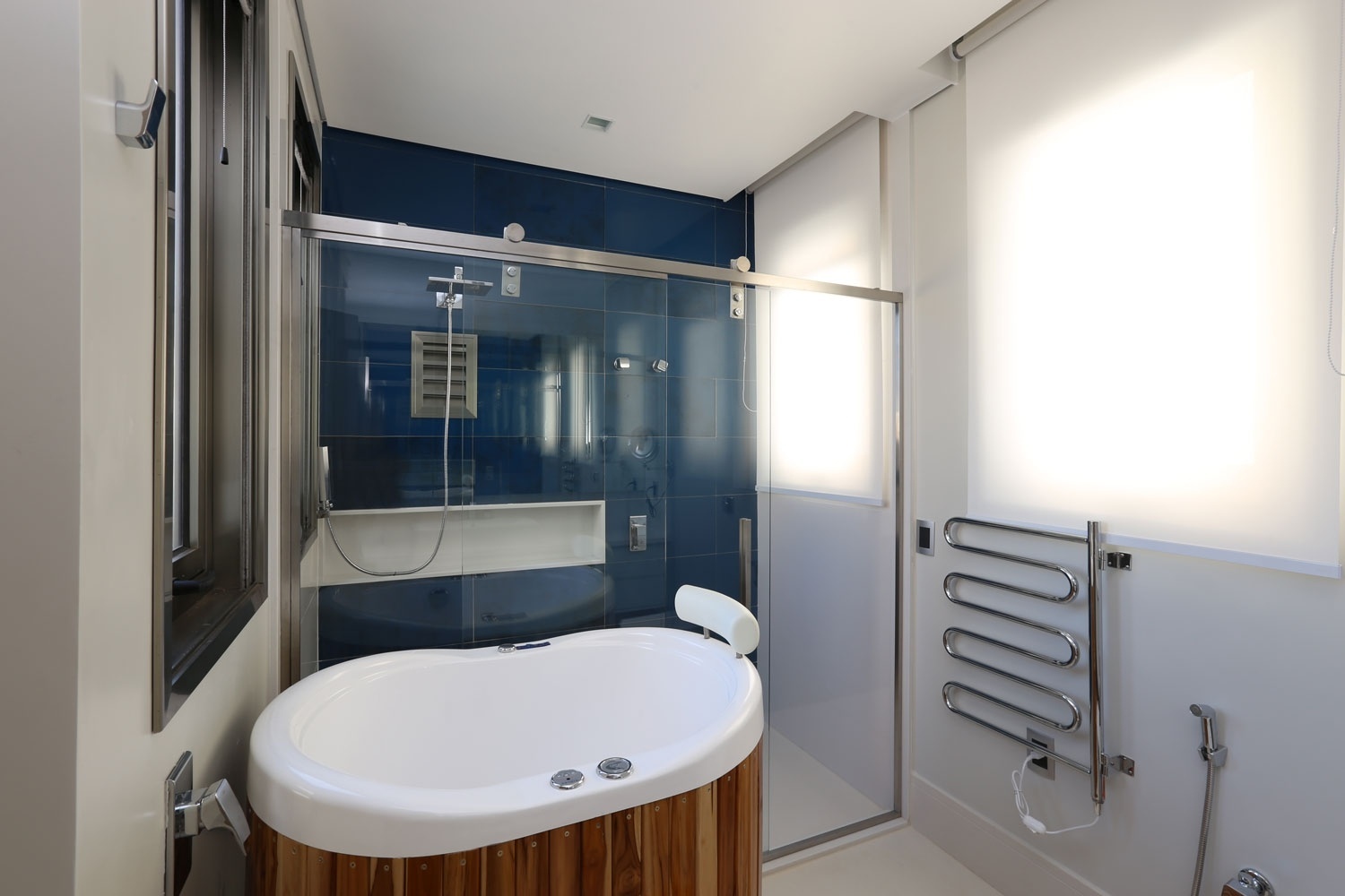 Banheiros sugestões para decoração tendo muito ou pouco espaço BOL Fotos -> Banheiro Com Pastilhas Portobello Banheiros sugestões para decoração tendo muito ou pouco espaço BOL Fotos -> Banheiro Com Pastilhas Portobello