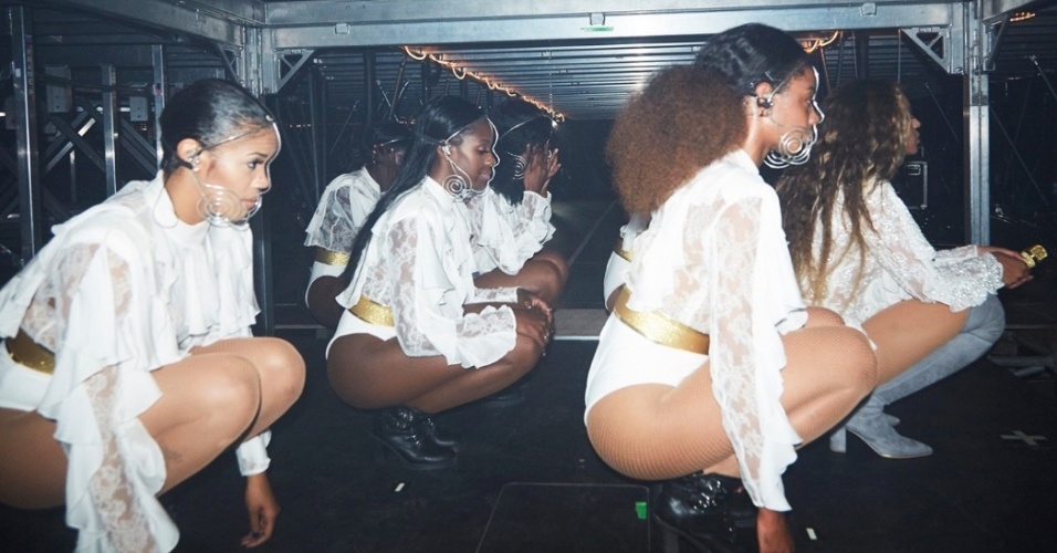 Resultado de imagem para formation tour palco