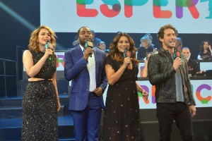 Leandra Leal, Lázaro Ramos, Dira Paes e Flávio Canto no "Criança Esperança"