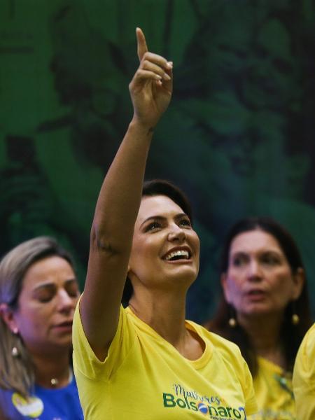 Michelle Bolsonaro em evento durante as eleições de 2022