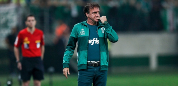 Cuca aponta 5 rivais na luta pelo título