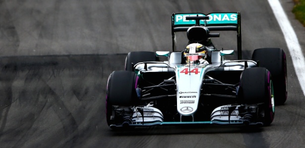 Lewis Hamilton chegou à segunda vitória no ano