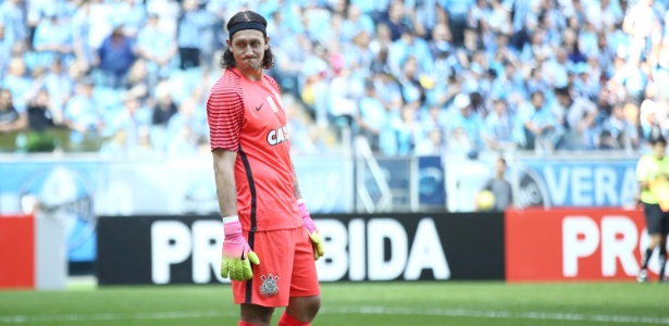 Jogadores do Corinthians minimizam baixas e pregam respeito ao Santos