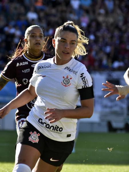 Brasileiro feminino paga ao campeão Corinthians 0,87% do prêmio da