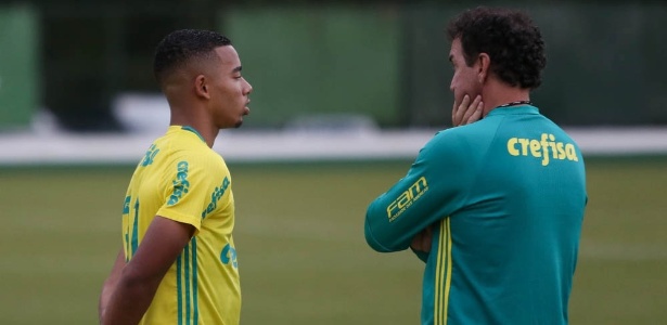 Cuca manda 'recado' a Guardiola após assédio do City a Gabriel Jesus
