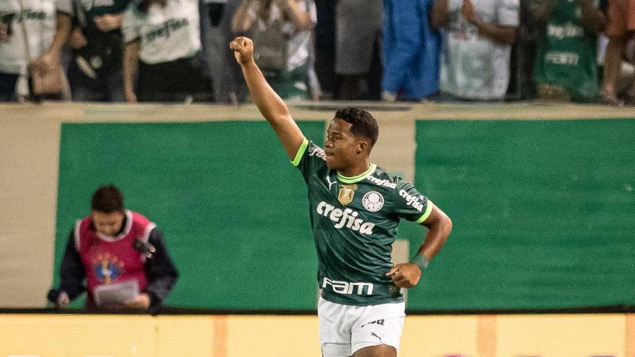 Palmeiras x São Paulo  Veja como assistir ao jogo AO VIVO pela TV