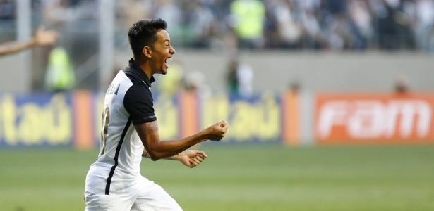 Lucca volta para São Paulo e Corinthians jogará com seis no banco