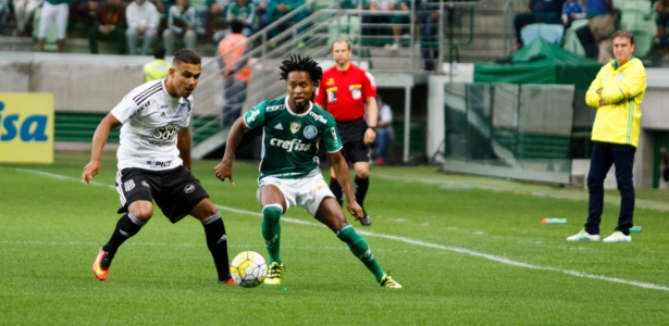 Zé Roberto crê em Jesus no clássico: 'Com 19 anos, era pau para toda obra'