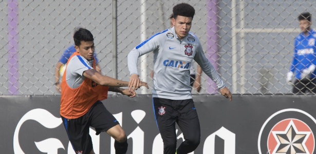 Santos pensa em Marquinhos Gabriel e cogita ceder volante ao Corinthians