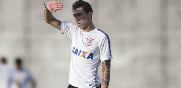 O que Rildo terá de fazer para substituir Jadson, 'fominha' do Corinthians
