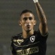 R. Marques atinge média de artilheiro e supera sombra de Loco no Botafogo - Fernando Donasci/UOL