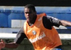 André Santos não treina e A. Telles será titular do Grêmio contra o Náutico
