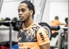 Ronaldinho trata como especulação informação sobre acerto com Besiktas