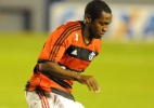 Flamengo rescinde contrato do volante Renato Abreu de forma unilateral
