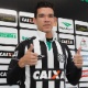 Ronaldo Tres treina e deve refor&ccedil;ar o Figueirense; Diguinho &eacute; apresentado