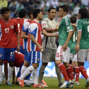 Redação: México tropeça na Costa Rica e se complica nas eliminatórias da Copa