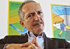 Ministro critica pre�os da Copa, novo Maracan� e detona sa�da de Neymar