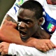 M&uacute;sculos de Balotelli, PM e revela&ccedil;&atilde;o espanhola marcam dia nas Confedera&ccedil;&otilde;es