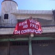 Empres&aacute;ria fura bloqueio e faz protesto solit&aacute;rio na frente do est&aacute;dio
