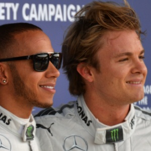 : Hamilton lidera 1º treino livre, com Massa em sexto e Alonso fora