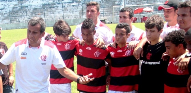 Fla Sofre Com Distribuicao Da Adidas E Base Ainda Usa Material Da Olympikus