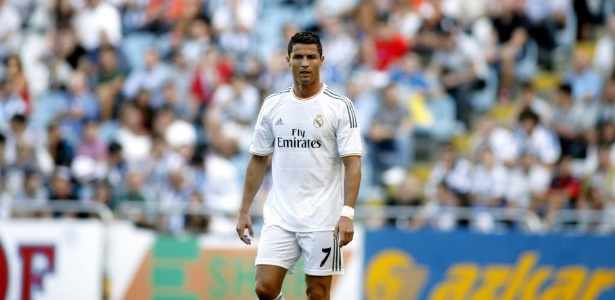Cristiano Ronaldo fica no Real Madrid até junho de 2018, com o novo contrato