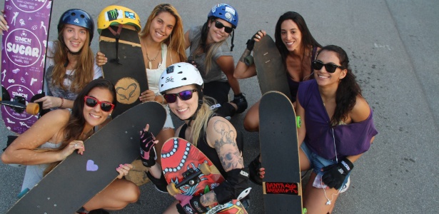 Garotas movimentaram evento de longboard no Parque da Independência, em São Paulo 