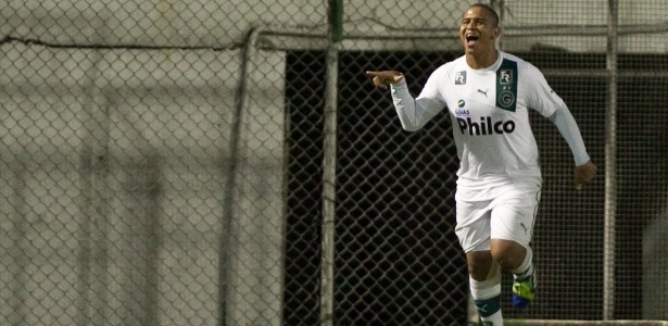 Atacante Walter afirmou que jogaria no clube paulista caso recebesse proposta