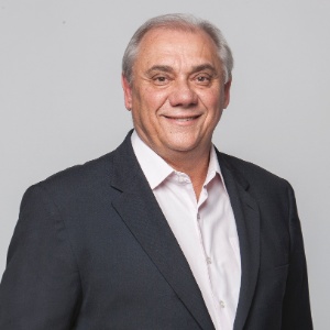 marcelo-rezende-1382569490714_300x300.jp