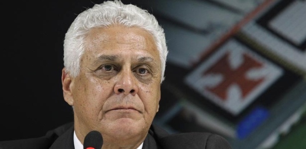 Roberto Dinamite está na presidência do Vasco por conta de uma decisão judicial