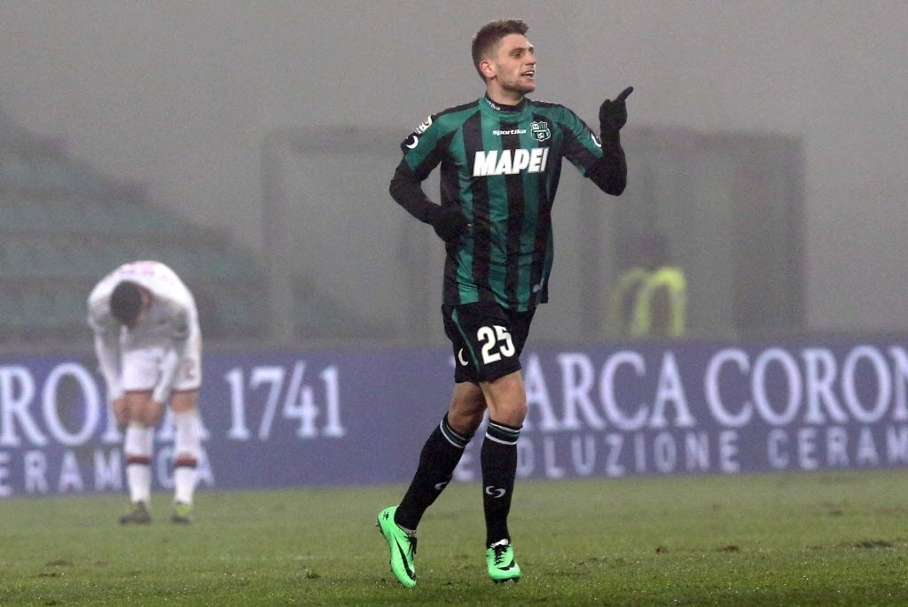 [Imagem: 12-jan-2014---berardi-comemora-o-gol-mar...24x685.jpg]