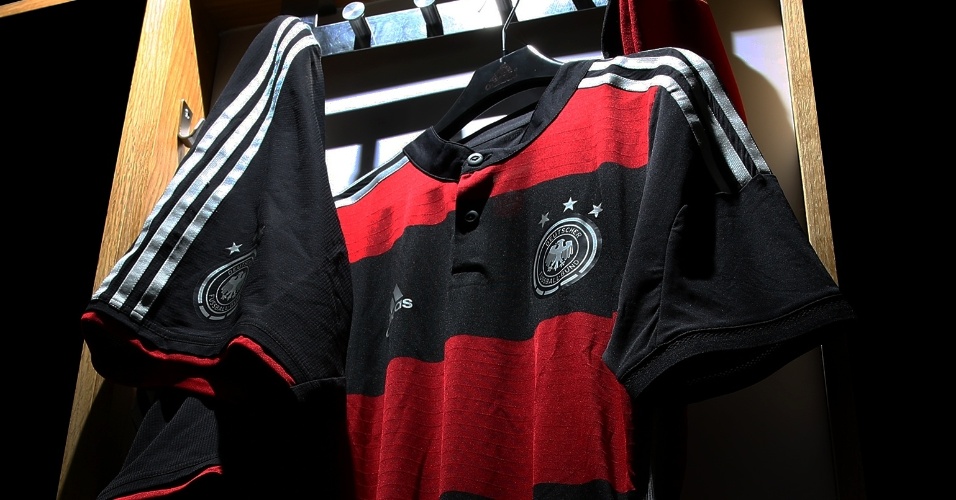 Mantos do Futebol - Paixo por Camisas de Futebol