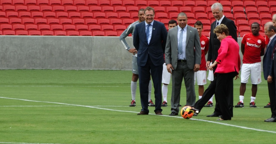 dilma-rousseff-participa-de-inauguracao-