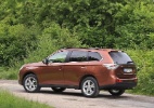 Mitsubishi - Outlander