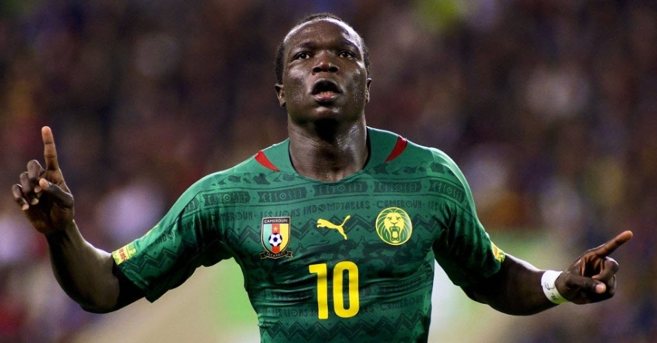 05mar2014 vincent aboubakar comemora gol de camaroes no amistoso contra portugal em leiria