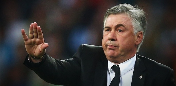 Paul Gilham/Getty Images Técnico do Atlético de Madri, Carlo Ancelotti prevê um jogo tenso contra o Atlético