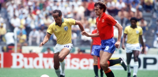 Bob Thomas/Getty Images Elzo contra a Espanha; volante foi um dos melhores do Brasil na Copa