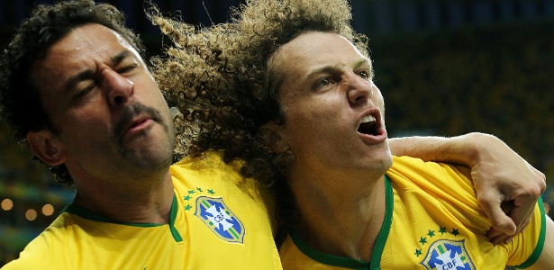 Nem todo mundo viu a comemoração de Fred e David Luiz na vitória da seleção brasileira sobre o time de Camarões na Copa do Mundo de 2014