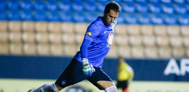 Alexandre Schneider/Getty Images Marcelo Lomba trabalhou com Paulo Roberto Falcão em 2012, no Bahia