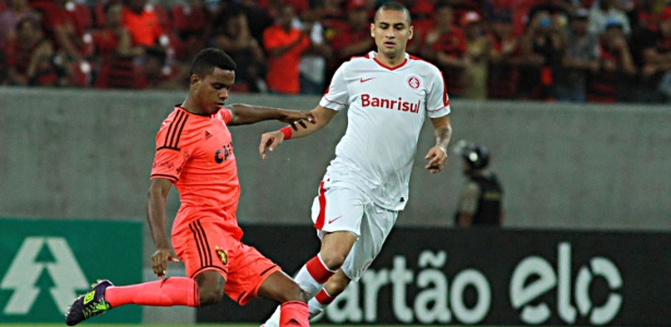 Corinthians controla 'bolso' e prevê reforços até durante o Paulista